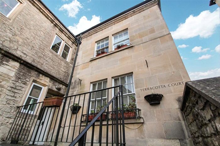 1 Bedroom Apartment For Sale In Silver Street, Bradford On Avon, BA15