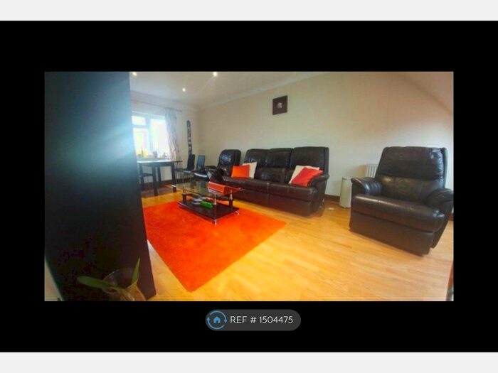 1 Bedroom Flat To Rent In Colindeep Lane, London, NW4