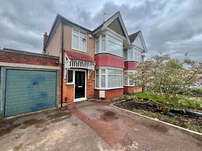 3 Bedroom Semi-Detached House To Rent In Manor Way, Harrow, HA2