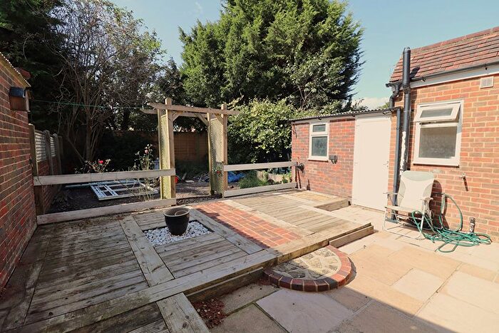 2 Bedroom End Of Terrace House For Sale In Millfield, Ninfield, Battle, TN33