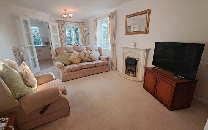 1 Bedroom Apartment For Sale In Wortley Road, Highcliffe, Christchurch, Dorset, BH23