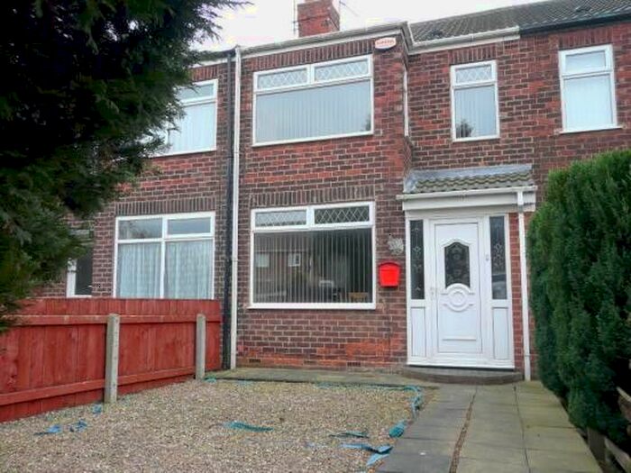 3 Bedroom Terraced House To Rent In Leads Road, Hull, Yorkshire, HU7