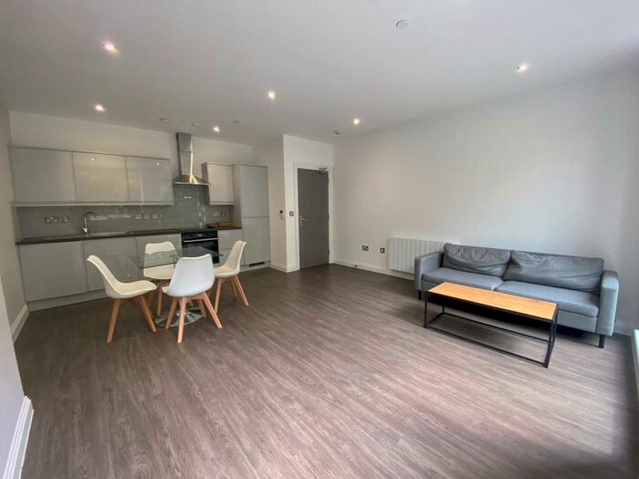 2 Bedroom Apartment To Rent In Lichfield Road, Sutton Coldfield, B74