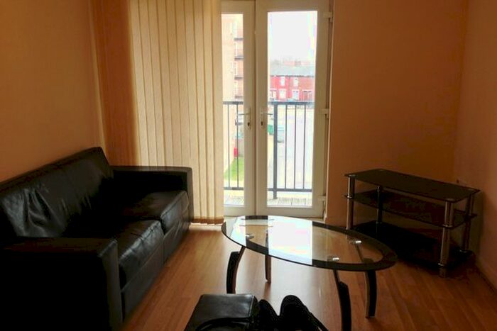 2 Bedroom Flat To Rent In City Link, Hessel Street, Salford, M50