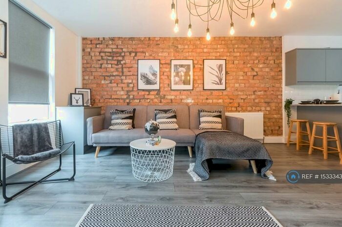 3 Bedroom Flat To Rent In Boaler Street, Liverpool, L6