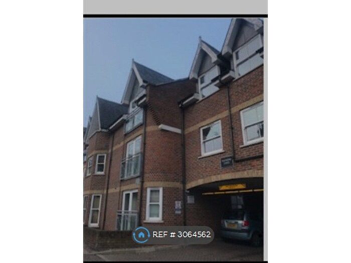 2 Bedroom Flat To Rent In Hadham Road, Bishop's Stortford, CM23