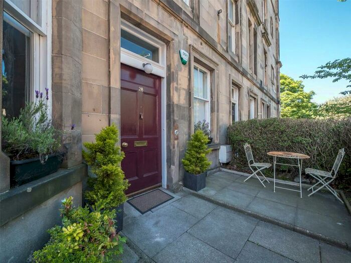 2 Bedroom Flat To Rent In Brunton Terrace, Edinburgh, EH7
