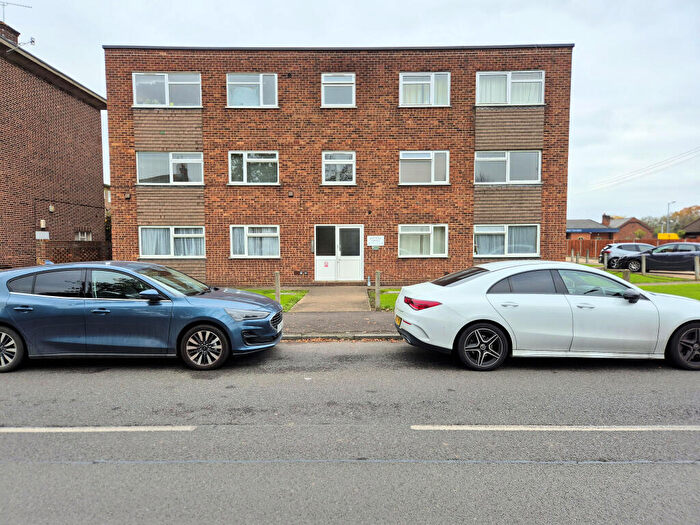 1 Bedroom Flat To Rent In Station Road, West Horndon, CM13
