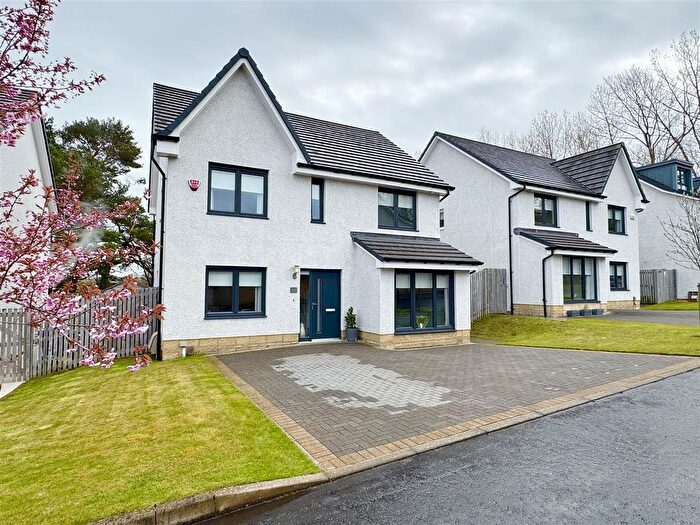 4 Bedroom Detached House For Sale In Belvidere Drive, Ferniegair, Hamilton, ML3