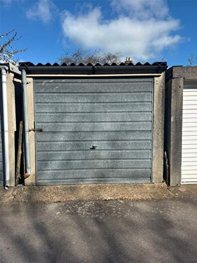 Garage / Parking To Rent In Broadwater Street East, Worthing, West Sussex, BN14