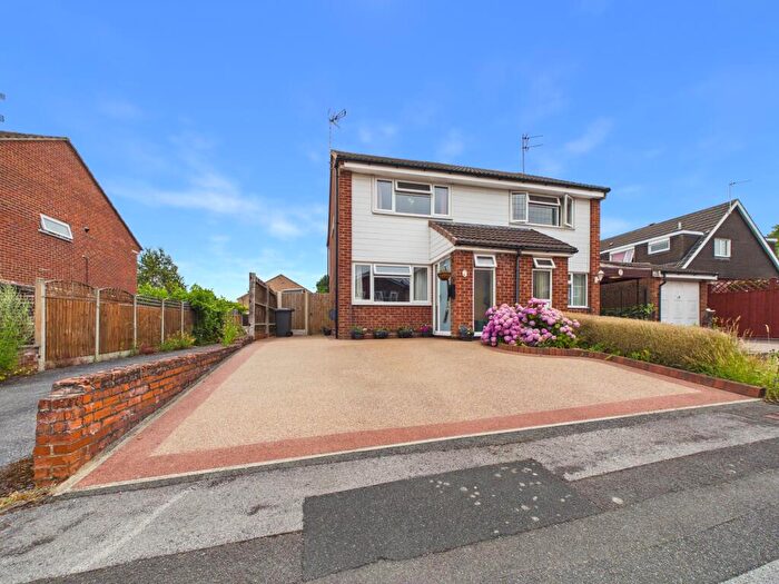 2 Bedroom Semi Detached House For Sale In Alverton Close, Mickleover, DE3