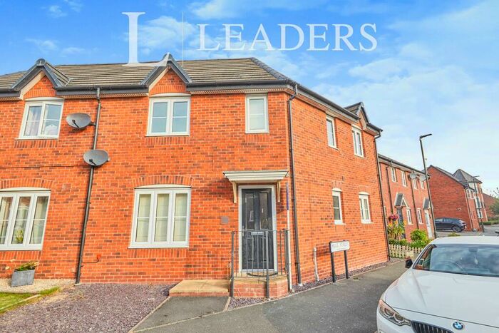 3 Bedroom Semi-Detached House To Rent In Hull Street, Hilton, DE65