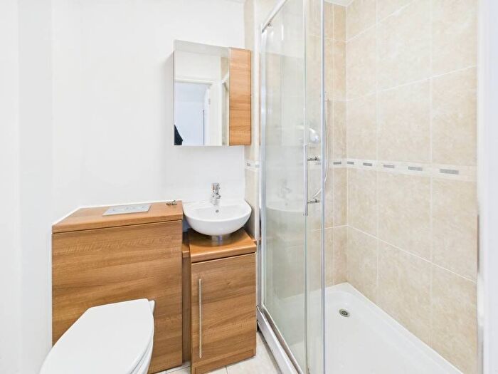 3 Bedroom Flat For Sale In Hooper Court, Gresham Road, Staines-Upon-Thames, Surrey, TW18