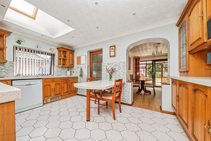 3 Bedroom Detached Bungalow For Sale In St. Augustines Gardens, Ipswich, IP3