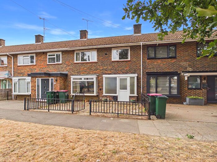 3 Bedroom Terraced House For Sale In Colet Road, Crawley, RH10