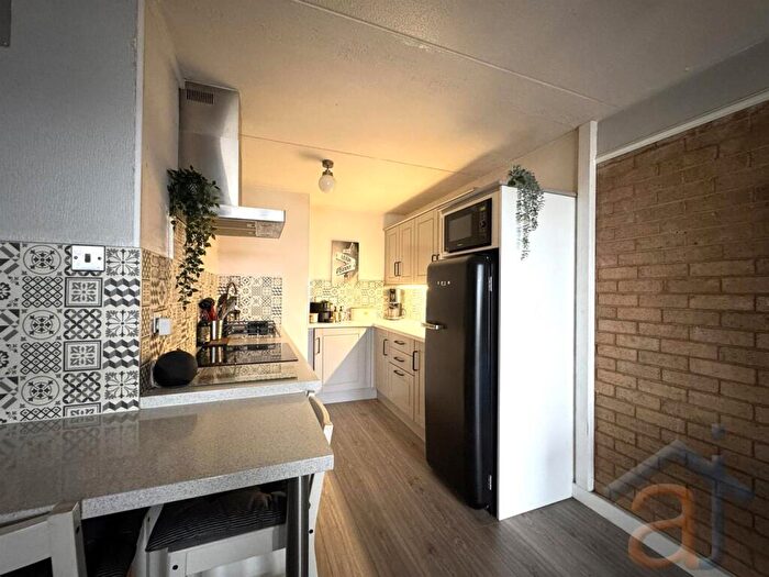 1 Bedroom Flat For Sale In Promenade, PR8