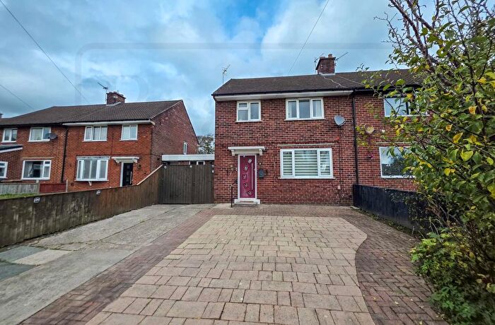 4 Bedroom Semi-Detached House For Sale In Sherburn Road, Penwortham, PR1