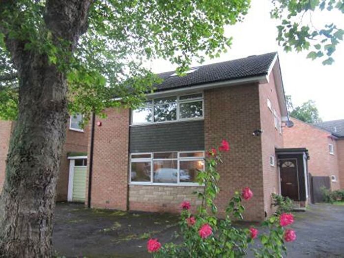 5 Bedroom Property To Rent In Hummersknott Avenue, Darlington, DL3