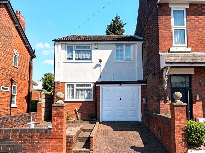 4 Bedroom Detached House For Sale In Chetwynd Road, Blakenhall, Wolverhampton, West Midlands, WV2