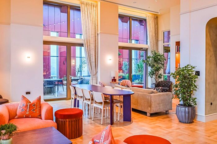 1 Bedroom Flat To Rent In The Eades, Selborne Road, Walthamstow, E17