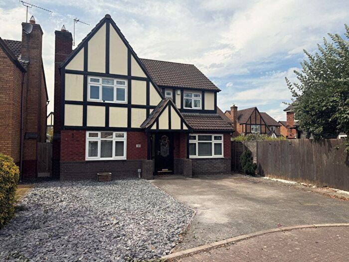 4 Bedroom Detached House To Rent In White Park Close, Middlewich, CW10