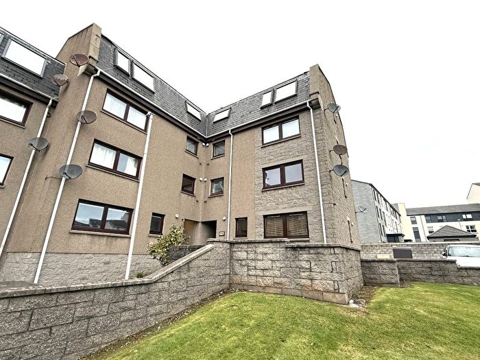 2 Bedroom Flat To Rent In Urquhart Terrace, City Centre, Aberdeen, AB24