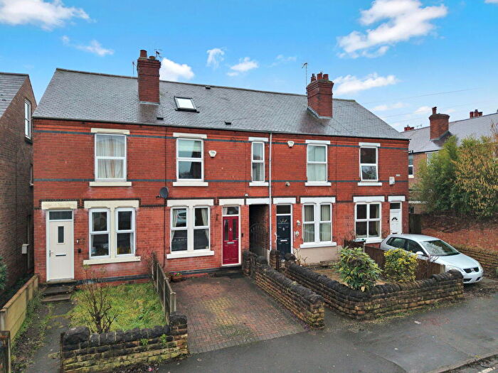 3 Bedroom Terraced House For Sale In Victoria Road, Nottingham, Nottinghamshire, NG5