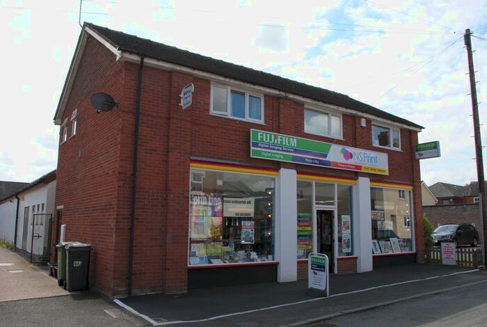 2 Bedroom Flat To Rent In The Burgage, Market Drayton, Shropshire TF9