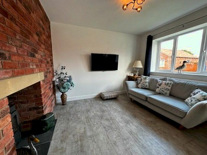 2 Bedroom Bungalow For Sale In Sands Lane, Barmston, Driffield, East