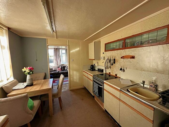 2 Bedroom Bungalow For Sale In Walkers Way, Barrowby, Grantham, NG32