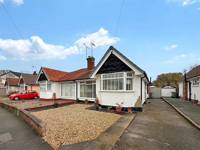 2 Bedroom Semi-Detached Bungalow For Sale In Heywood Boulevard, Thingwall, Wirral, CH61