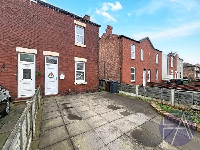 3 Bedroom Semi Detached House For Sale In Devonshire Road, Southport, Merseyside, PR9