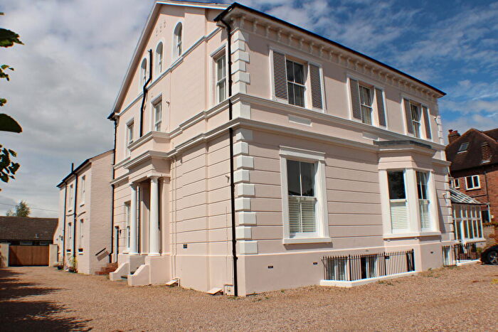 Studio To Rent In Warwick Place, Leamington Spa, CV32