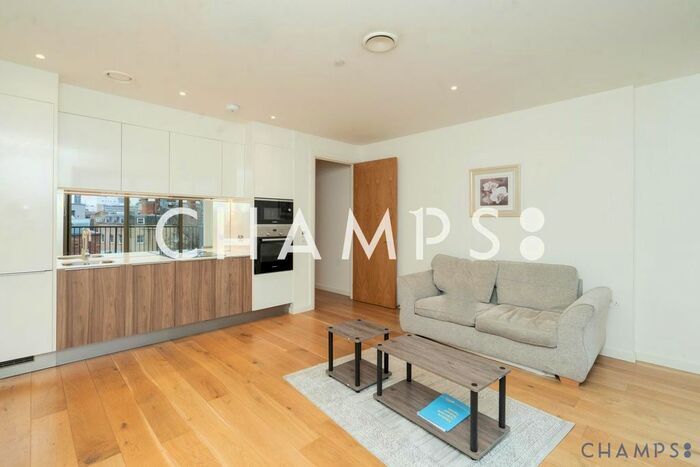 1 Bedroom Flat To Rent In Camberwell Passage, London, SE5