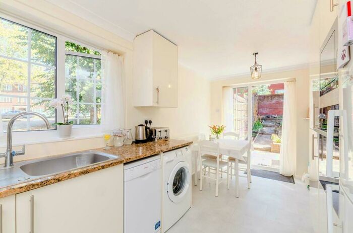 2 Bedroom House To Rent In Myrtleside Close, Northwood, HA6