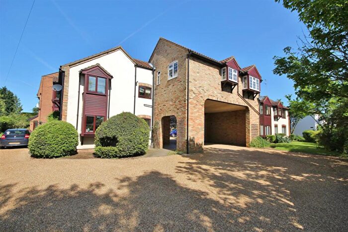 2 Bedroom Apartment To Rent In Darwood Court, St. Ives, PE27