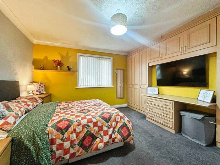 3 Bedroom Terraced House For Sale In Withins Lane, Radcliffe, Manchester, M26