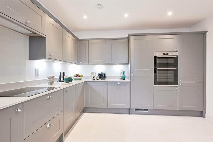 4 Bedroom Detached House For Sale In Newlands Road, Rottingdean, Brighton, BN2