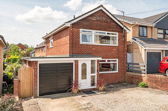 3 Bedroom Detached House For Sale In Garreg Drive, Welshpool, Powys, SY21