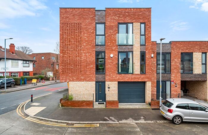 4 Bedroom End Terrace House For Sale In Ladysmith Road, Didsbury Village, Manchester, M20