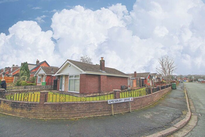 2 Bedroom Bungalow To Rent In Petworth Avenue, Winstanley, Wigan, WN3