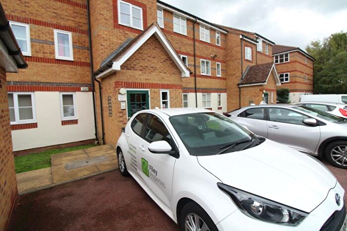 1 Bedroom Flat To Rent In Polsten Mews, Enfield Island Village, EN3