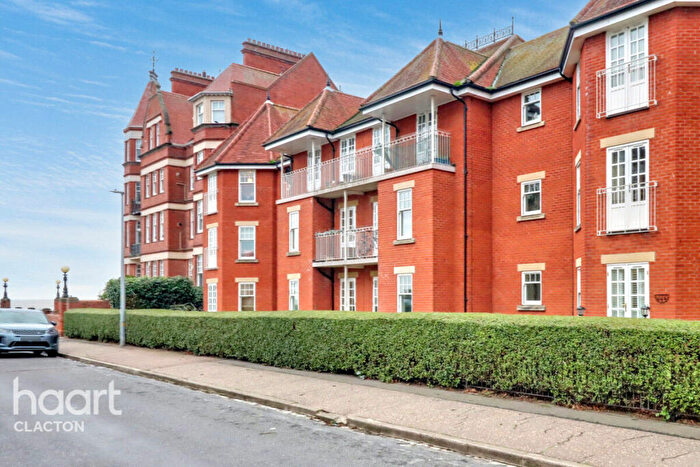 2 Bedroom Apartment For Sale In Thoroughgood Road, Clacton-On-Sea, CO15