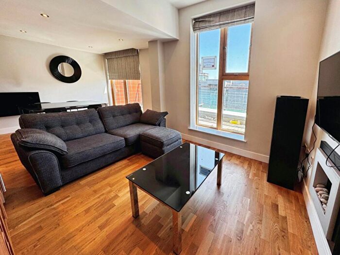 2 Bedroom Flat To Rent In Mackenzie House, Chadwick Street, Hunslet, Leeds, LS10