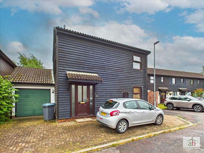 2 Bedroom Detached House For Sale In Carlford Close, Martlesham Heath, IP5