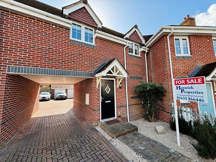 2 Bedroom Maisonette For Sale In Fletton Link, Hermitage, Thatcham, RG18