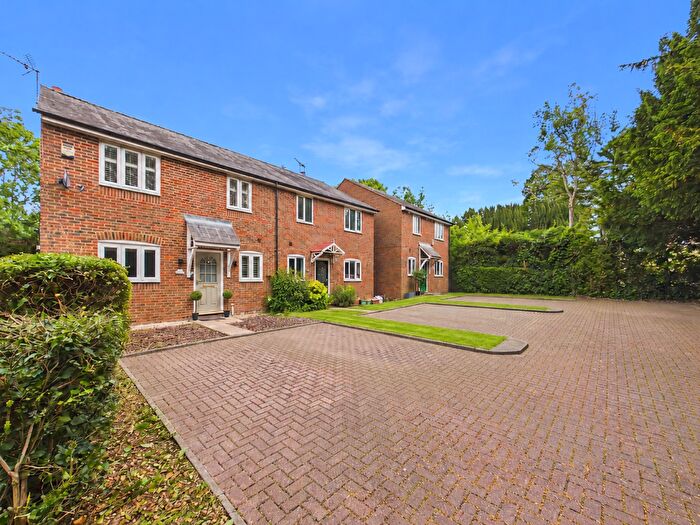 3 Bedroom Semi-Detached House For Sale In St Johns Court, Bell Street, Princes Risborough, Buckinghamshire, HP27