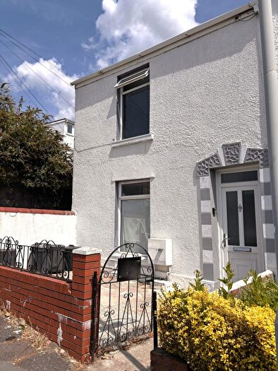 3 Bedroom End Of Terrace House To Rent In Burman Street, Swansea, SA1