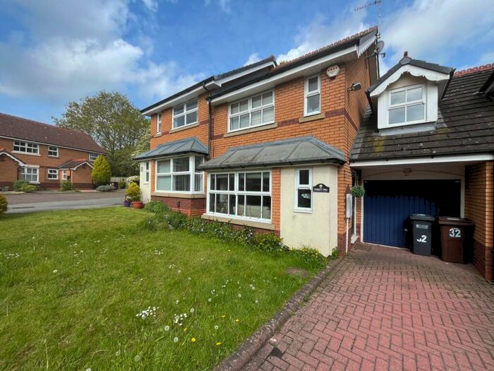 3 Bedroom Terraced House To Rent In Kilsby Grove, Solihull, West Midlands, B91