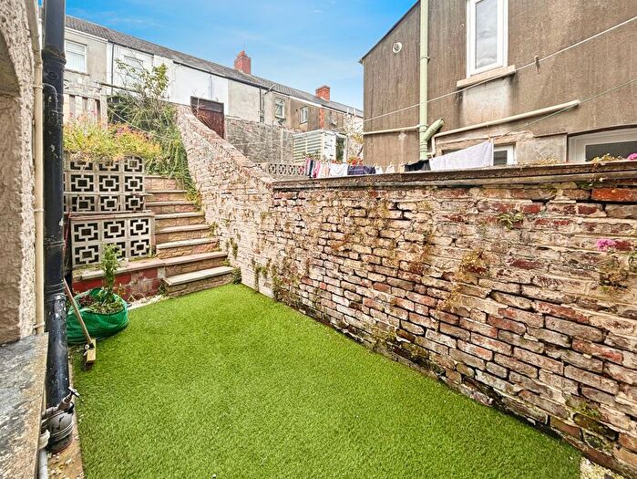 2 Bedroom Terraced House To Rent In Barry, CF62